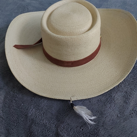 Beautiful Hat Size 8 , Leather ties and Band.  Very well made - Picture 2 of 8